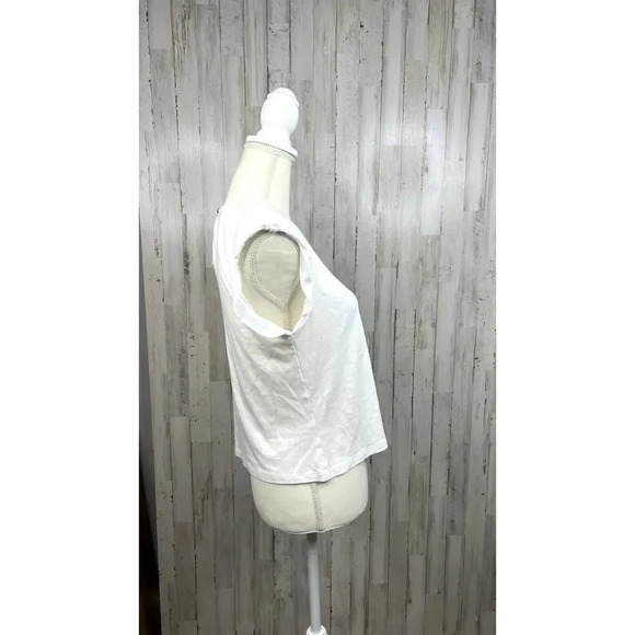 By Anthropologie Women's Small White Keyhole Back Structured Sleeveless Top - Picture 3 of 6